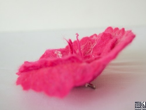 Pink kytka na klopu — foto 3