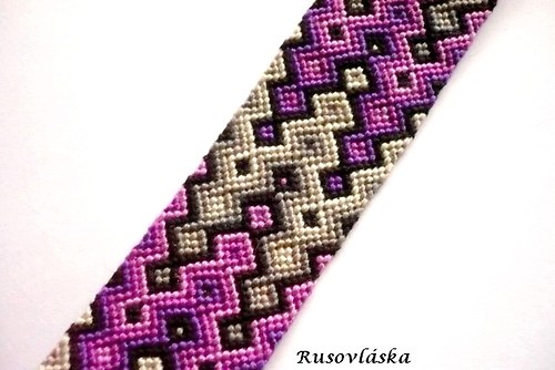 Stříbrnofialový náramek — foto 2
