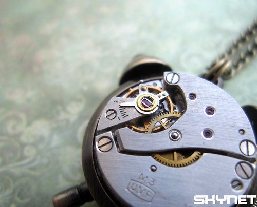 Steampunkový budík — foto 3
