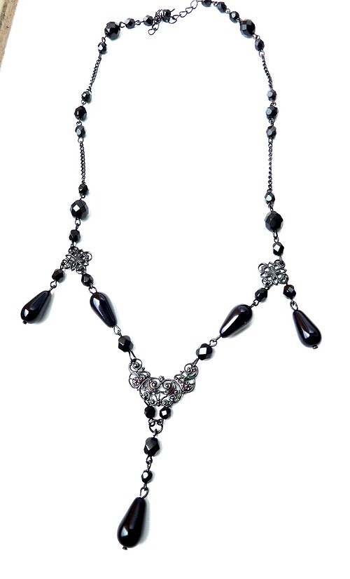 Necklace of Tears — foto 2