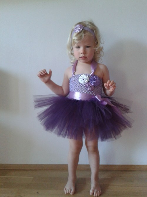 Tutu šatičky - Mini, mini plnoletá...:) — foto 3