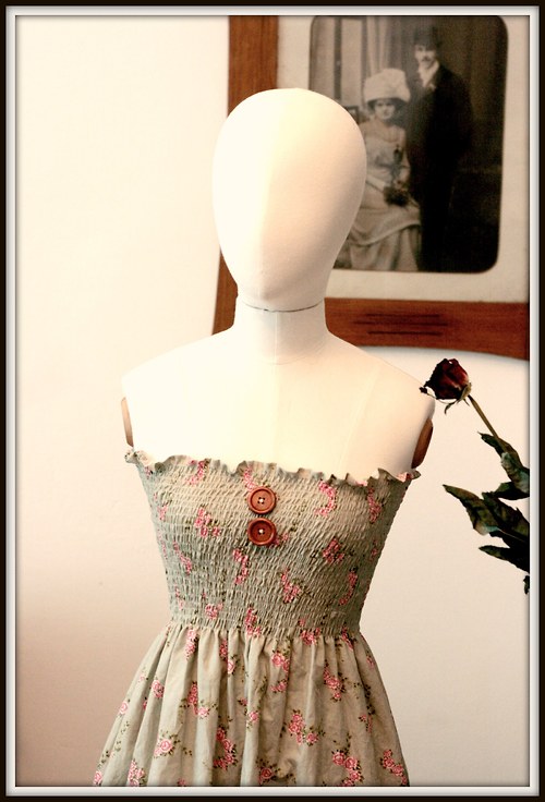 Letní šaty bez ramínek no. 3 — foto 3