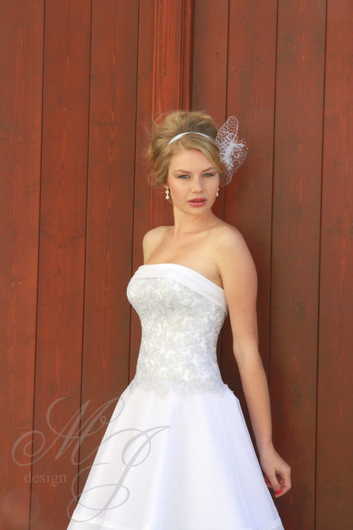 Šaty ve stylu “New Look” — foto 3