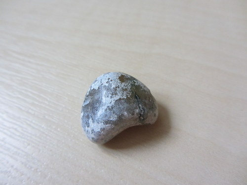 Kámen s dírkou - 1ks — foto 2