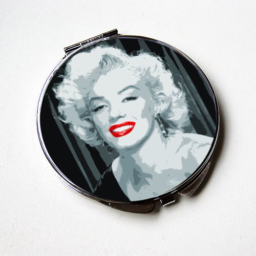 Zrcátko - Božská Marilyn — foto 3