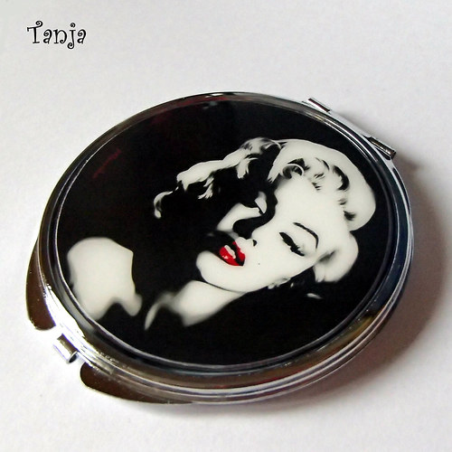 Zrcátko na přání 2 - Marilyn Monroe — foto 2