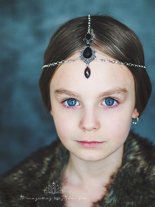 Fantasy starostříbrná korunka — foto 3