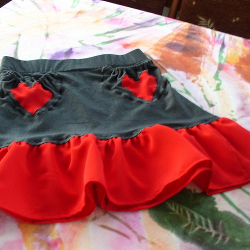 Sukně Srdce na dlani 109 Kč — foto 2