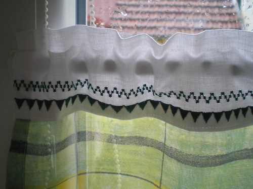 Žlutozelená záclonka — foto 3