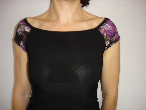 Triko "Carmen" vel.36-38 — foto 2