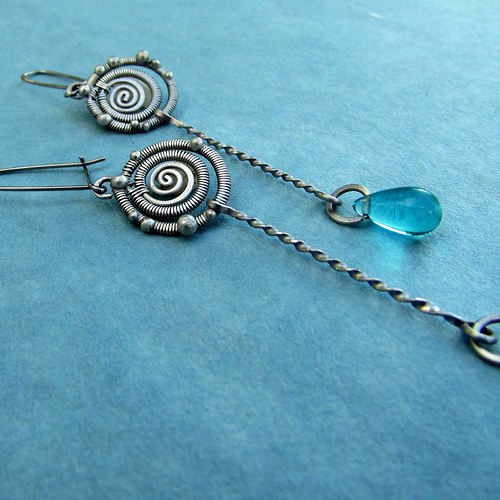 Náušnice Labyrint a modrá kapka — foto 5