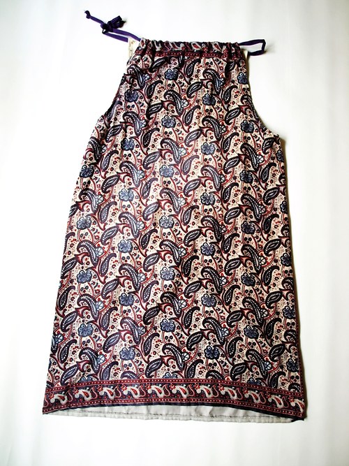 *šaty PATCH — foto 2