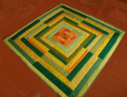 Geometrie v jarních barvách, přehoz, deka ... — foto 3