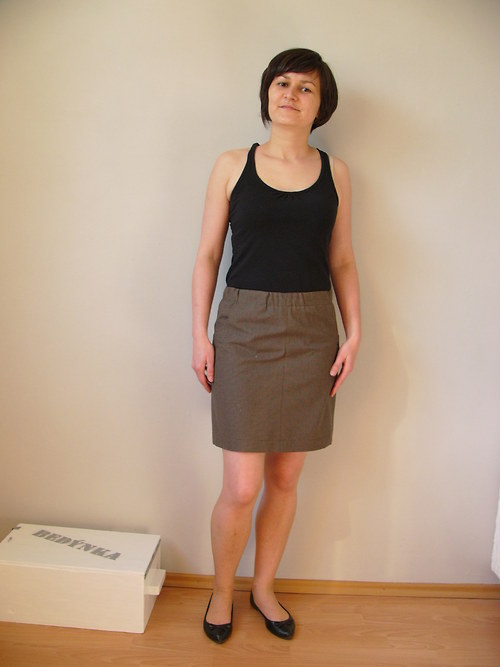 Hnědá sukně — foto 2