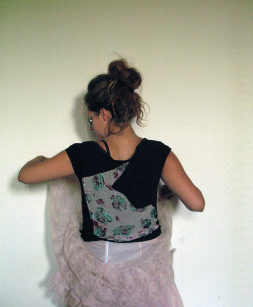 Oboustranné černé triko — foto 4