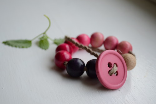 Na provázku s knoflíkem — foto 5