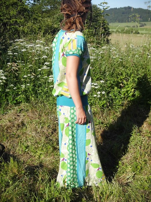 Šaty dlouhé — foto 3