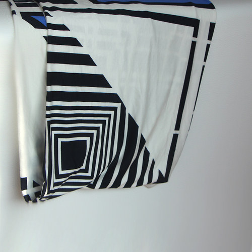 Geometrie na bilé — foto 3
