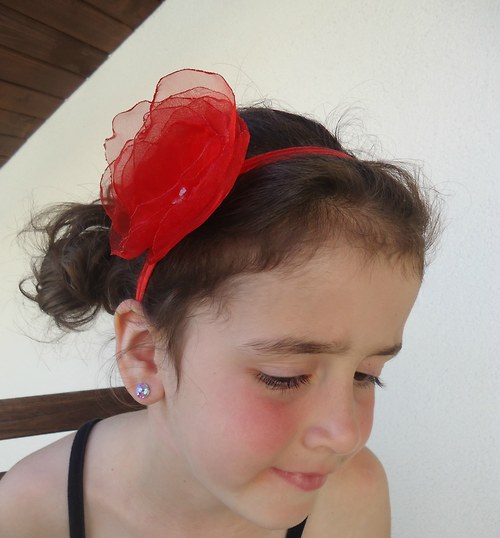 "de rosas rojas" : čelenka — foto 3