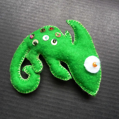 Chameleoní brož - zelená — foto 2