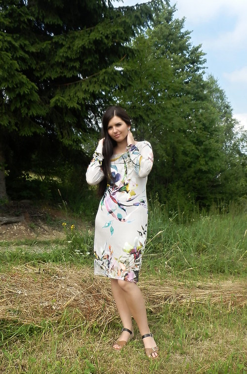 Šaty s dlouhým rukávem — foto 5