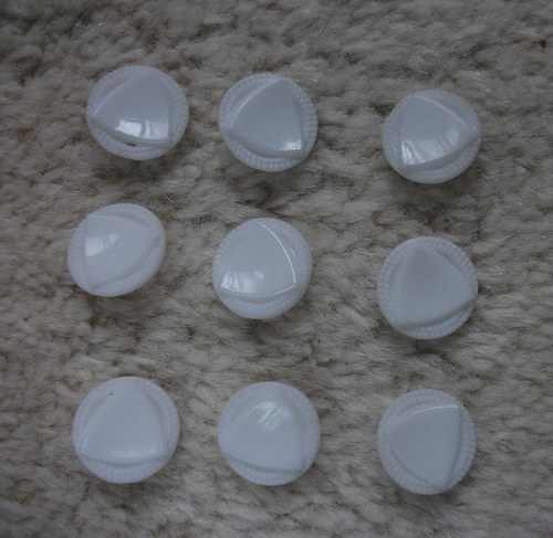 Skleněné knoflíky - 9 ks — foto 2
