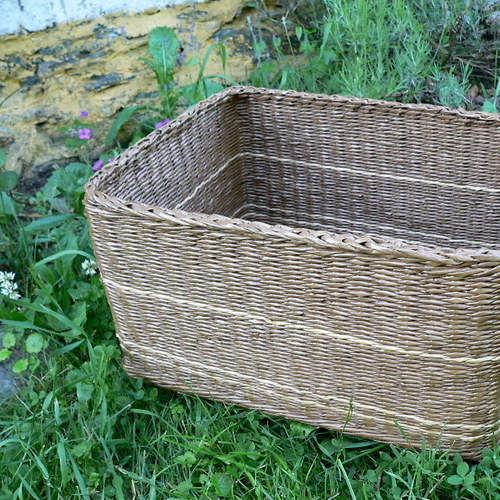 Krabicovitý koš z papíru — foto 2