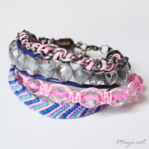 Růžovomodrý náramek "EMBRACING BRACELET" — foto 4