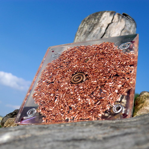 Orgonit Pyramida VELKÁ ***Lapisová*** — foto 3