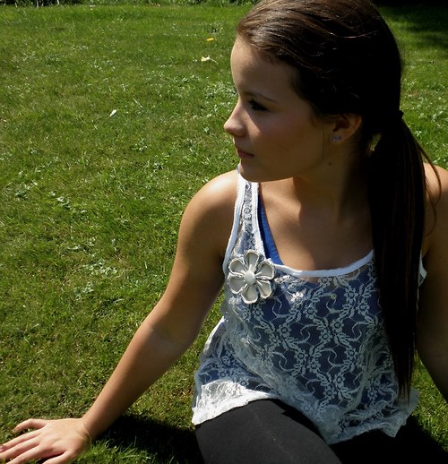Kanzashi brož světlá — foto 2