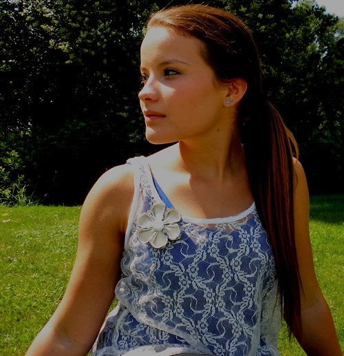 Kanzashi brož světlá — foto 3
