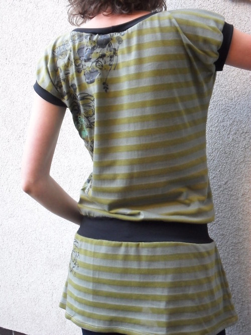 Triko - šaty — foto 2