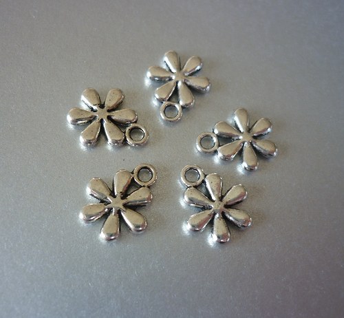 P5 / kytička / 13x11x2mm / 5ks — foto 4