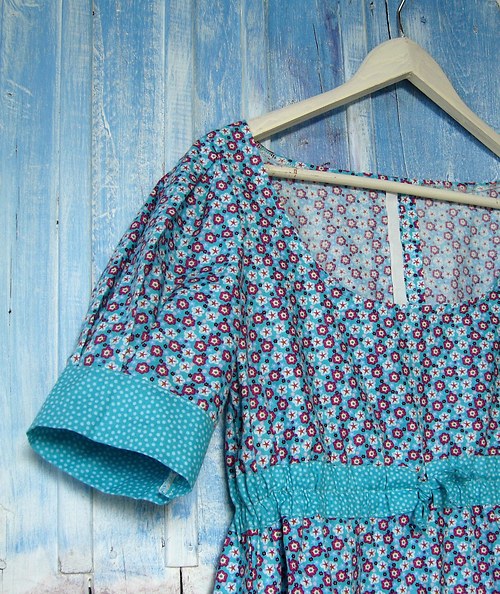 SLEVA 30% tunika Mille Fleurs — foto 2