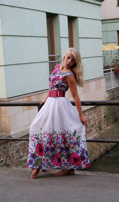 Když léto kvete - šaty — foto 5
