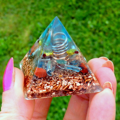 Orgonit *Pyramida (5)* 4x4cm * Energie — foto 4