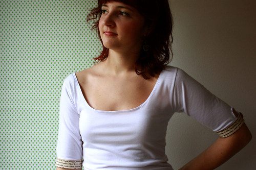 Triko - Flora SLEVA Z 449,- — foto 3