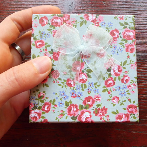Caixa do papel com flores — foto 2