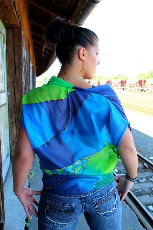 Halenka z pravého hedvábí — foto 4