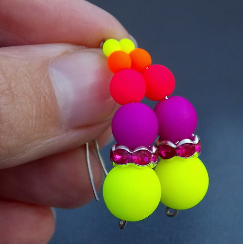 UV Neo Bubbles - Exclusive... — foto 4
