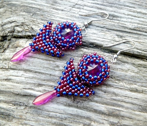 Šité náušnice Swarovski s modrými odlesky — foto 2