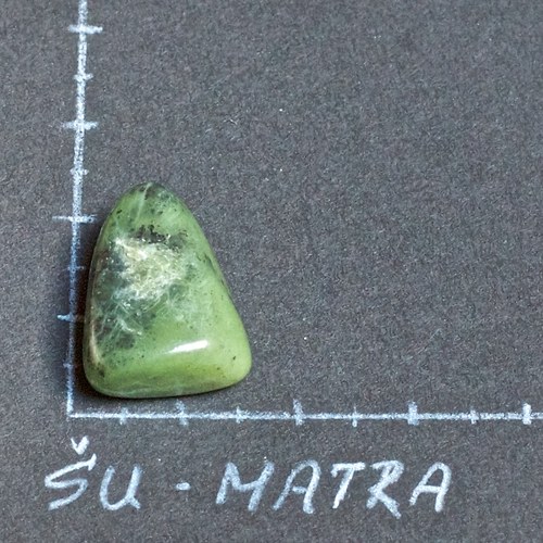 Nefrit — foto 2