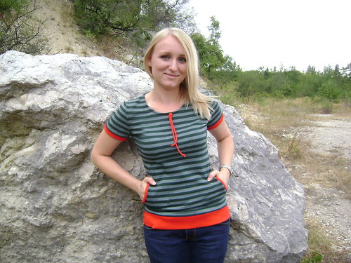 Zelené pruhované tričko — foto 3