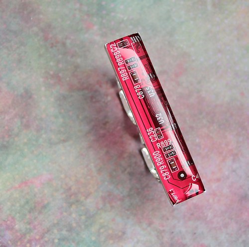 Twofingers /red/ — foto 2