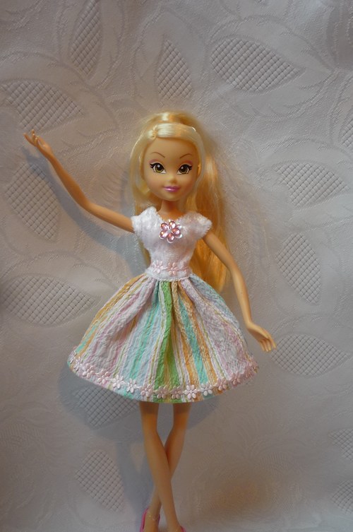 Letní šaty pro Winx — foto 2