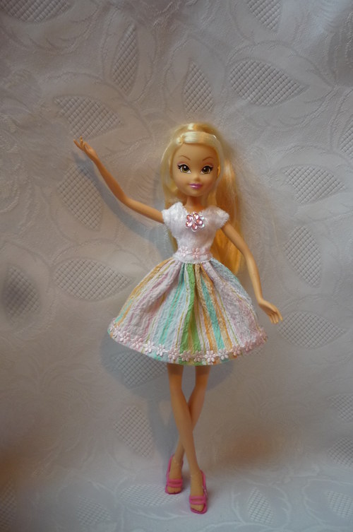 Letní šaty pro Winx — foto 3