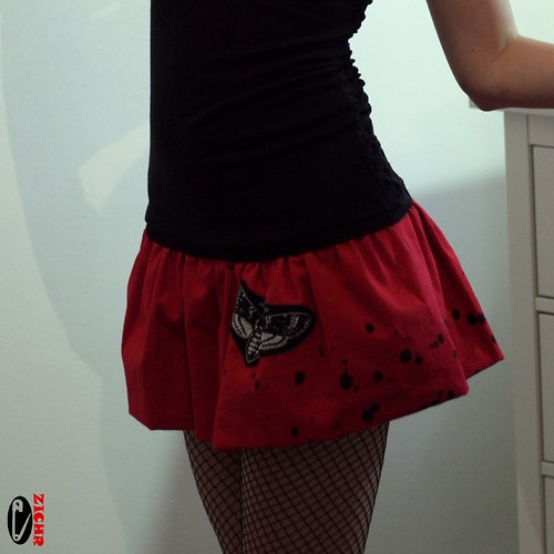 °Ballónga° Červená (sukýnka vel. M) — foto 2