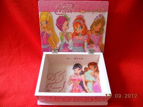 Šperkovničky,krabička WINX — foto 2