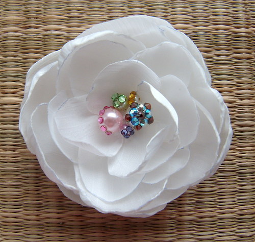 White and colors flower — foto 2