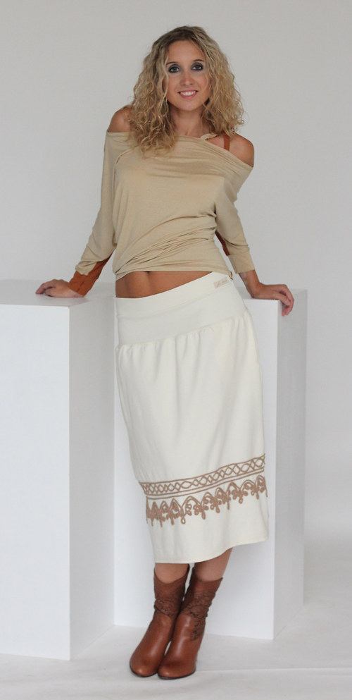 Zimní smetanová sukně — foto 2